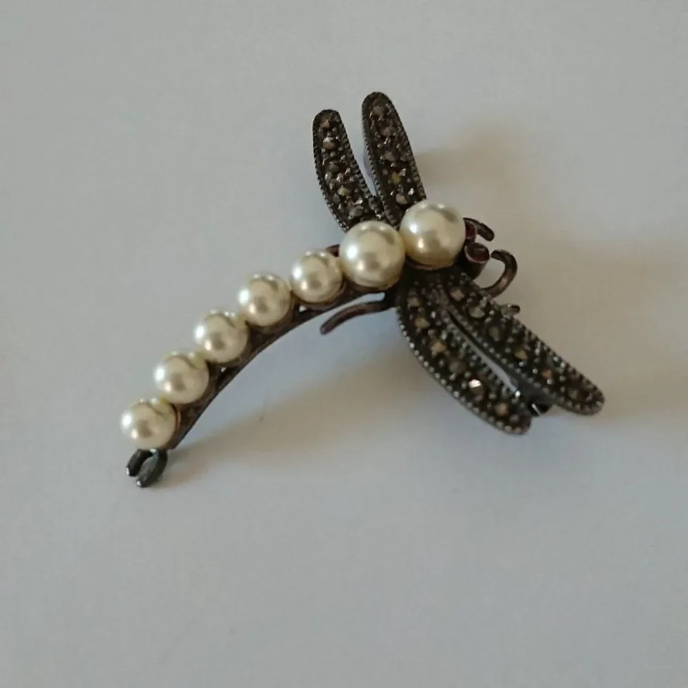 Silver & pearl with black crystal dragonfly brooch